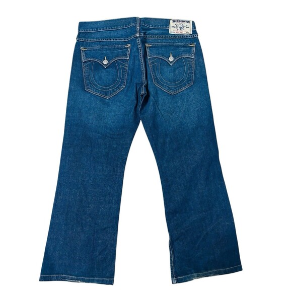 True Religion Men's Blue Jeans, Size 38 With Detailed Pockets In The Back - Picture 8 of 10